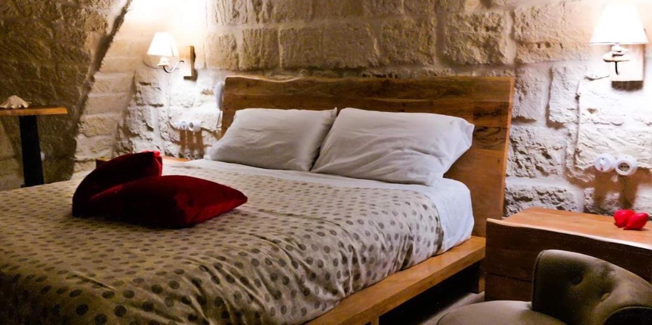 Le Vecchie Mura Suite & Room Манфредония Екстериор снимка